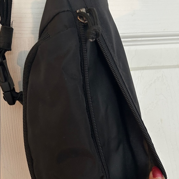 Unisex Nike Black Belt Bag - Picture 7 of 7